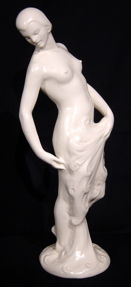 art-nouveau-nude-fan-dancer statue